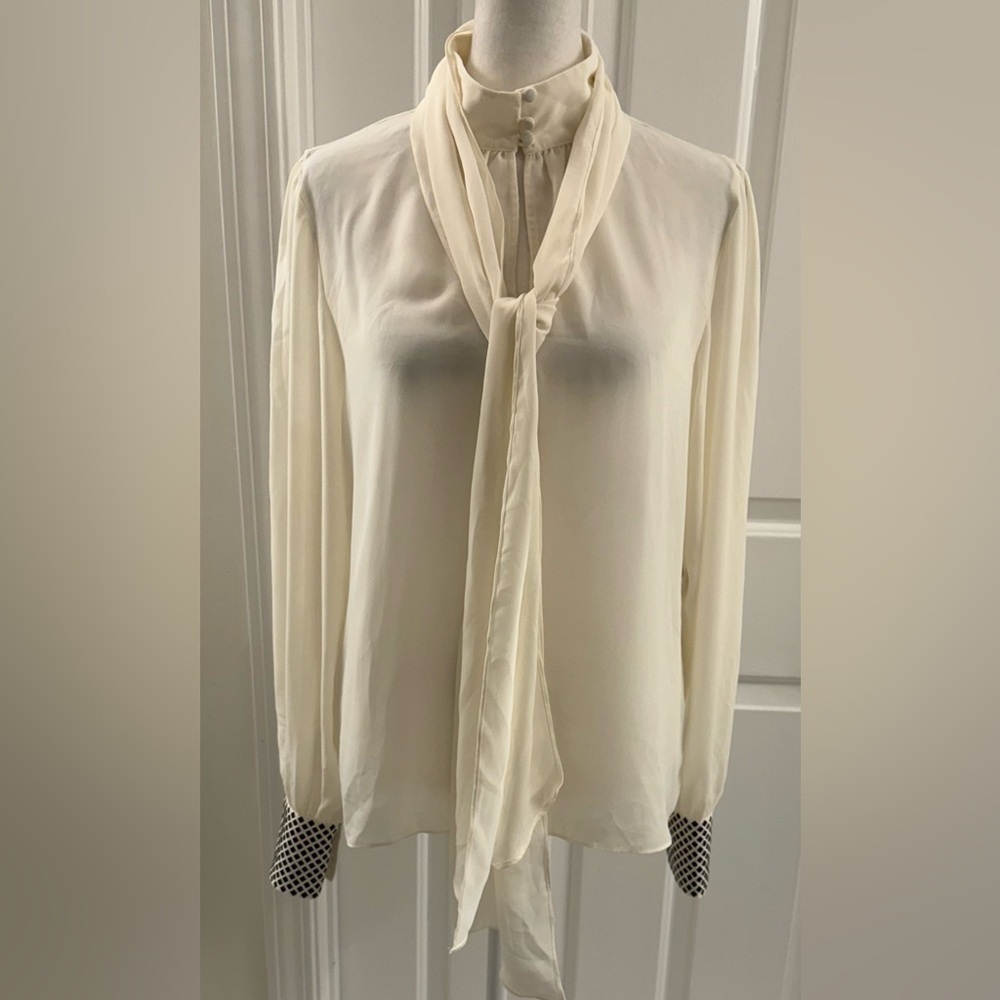 Vince Camuto tie neck satin material size S ivory color long sleeve blouse